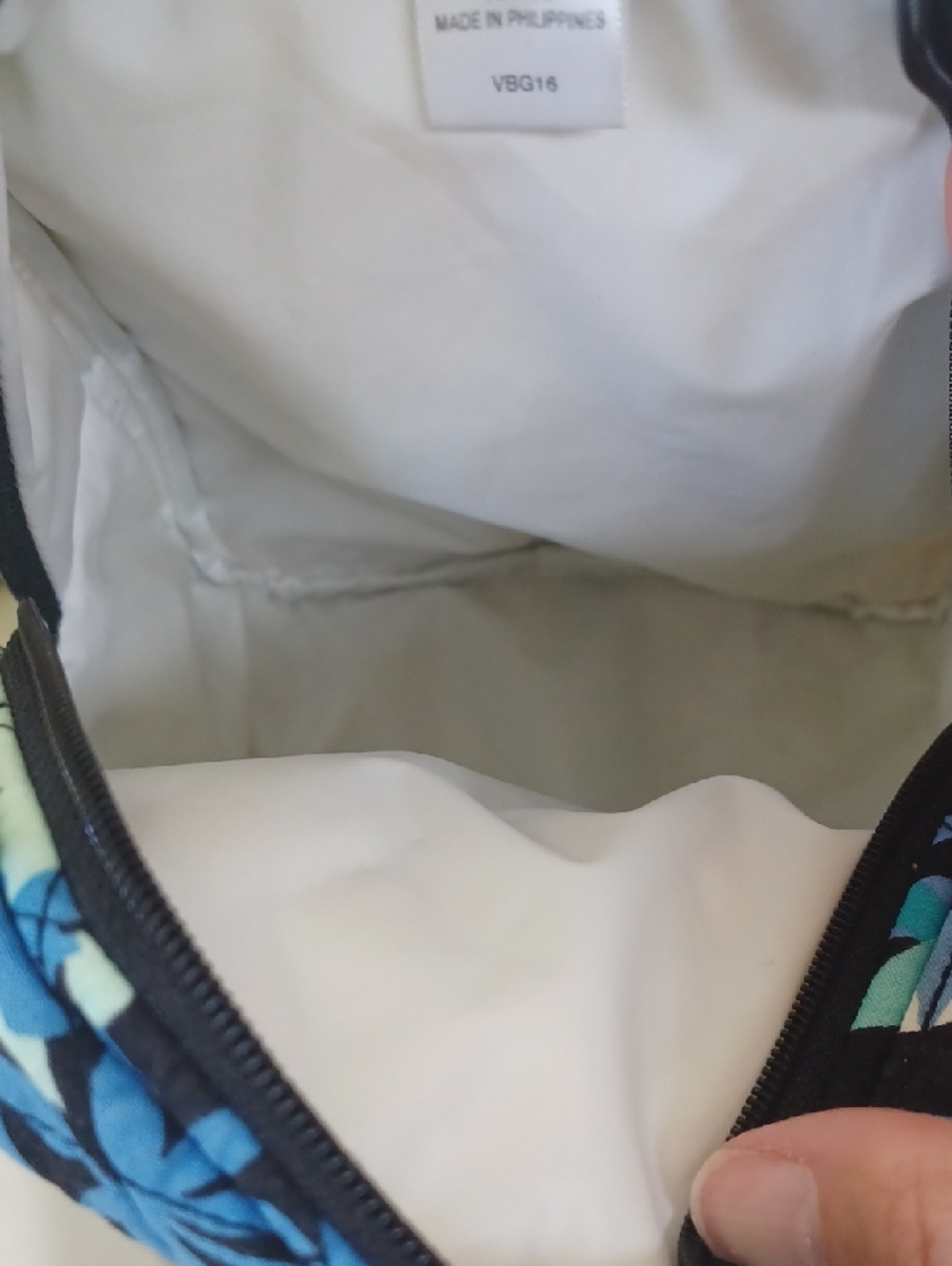 Vera Bradley Quilted Camo-Floral Top-Handle  Lined Lunch Bag - Picture 12 of 12